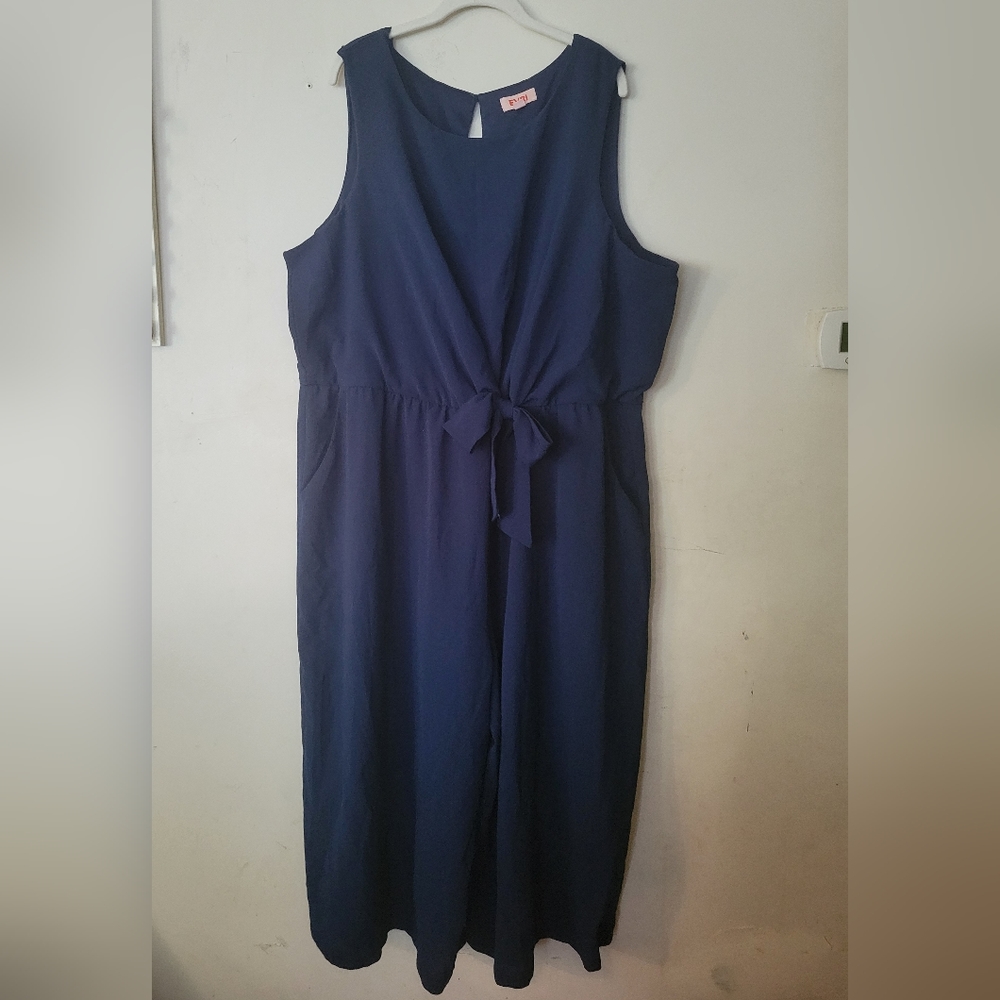 Navy blue wide leg jumpsuit